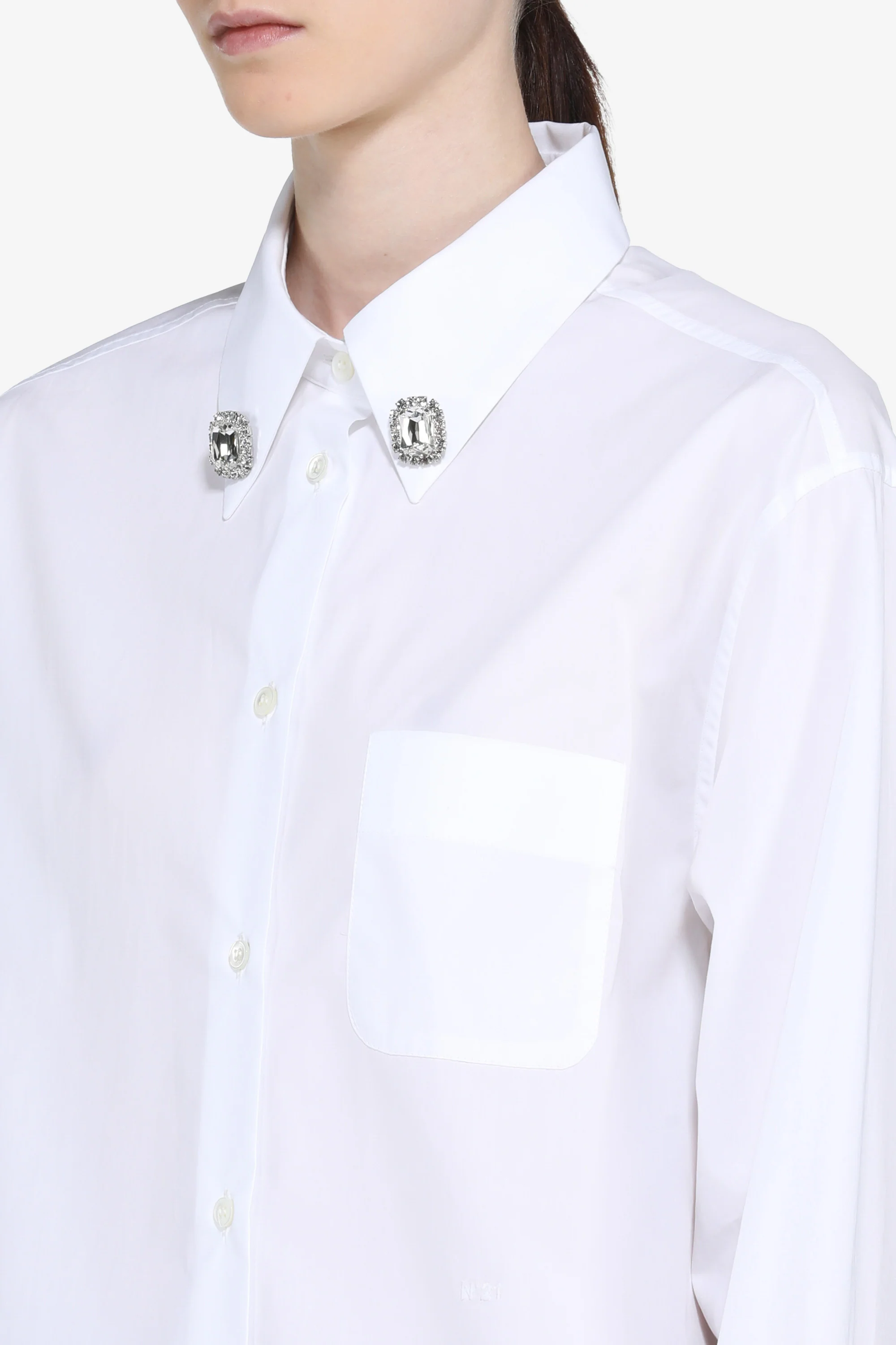Camicia con applicazioni sul colletto - Image 5