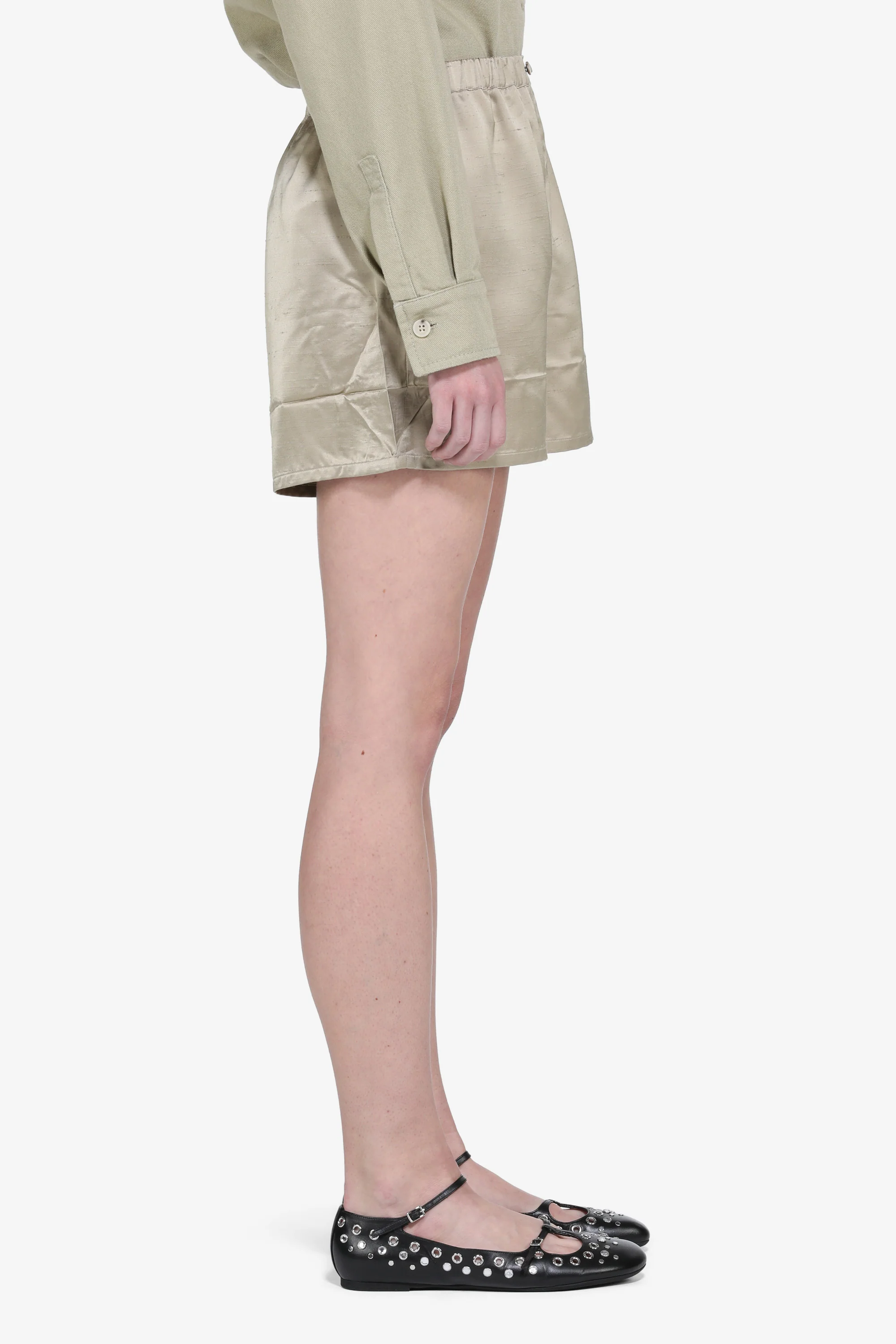 Shorts in shantung - Image 4