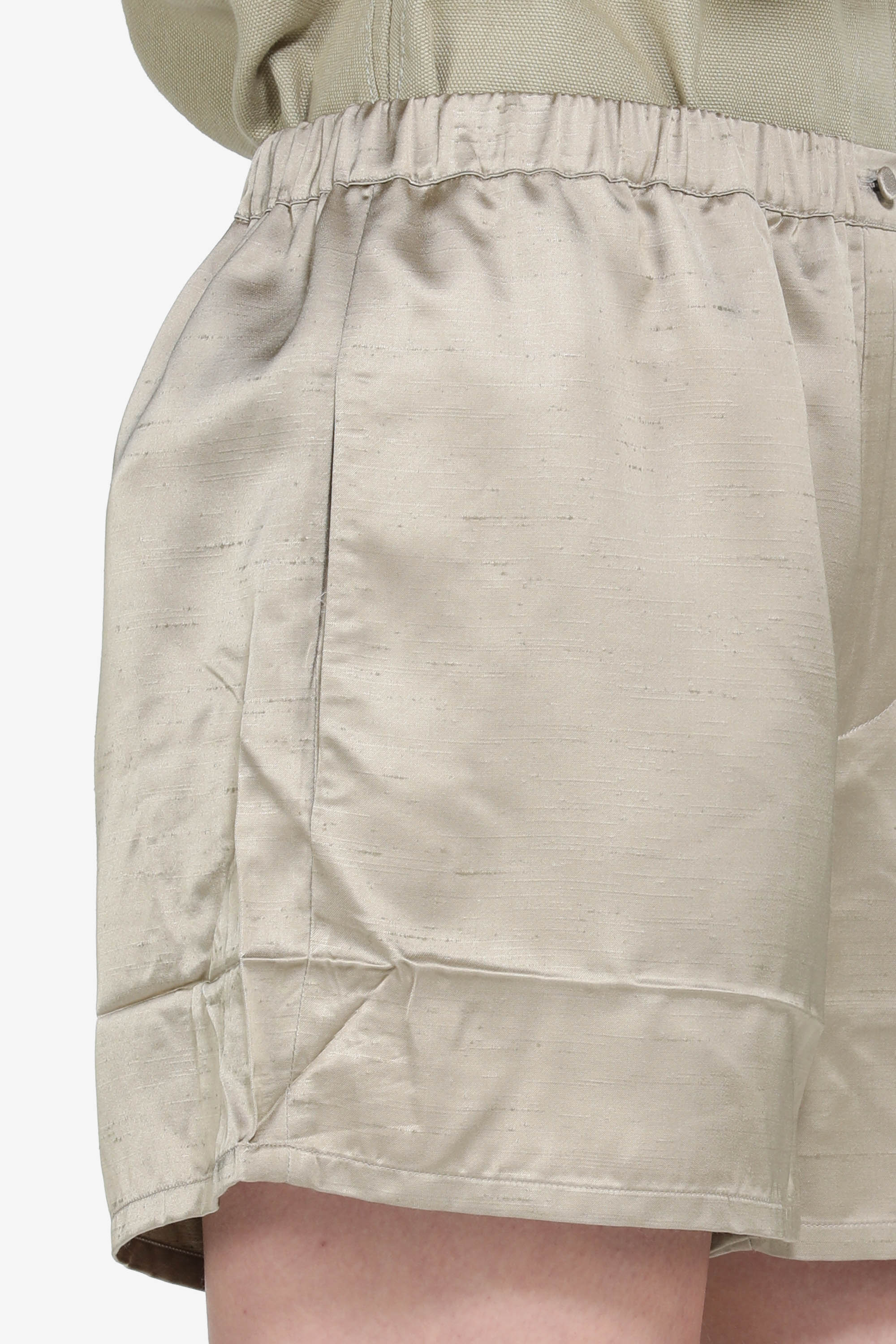 Shorts in shantung - Image 5